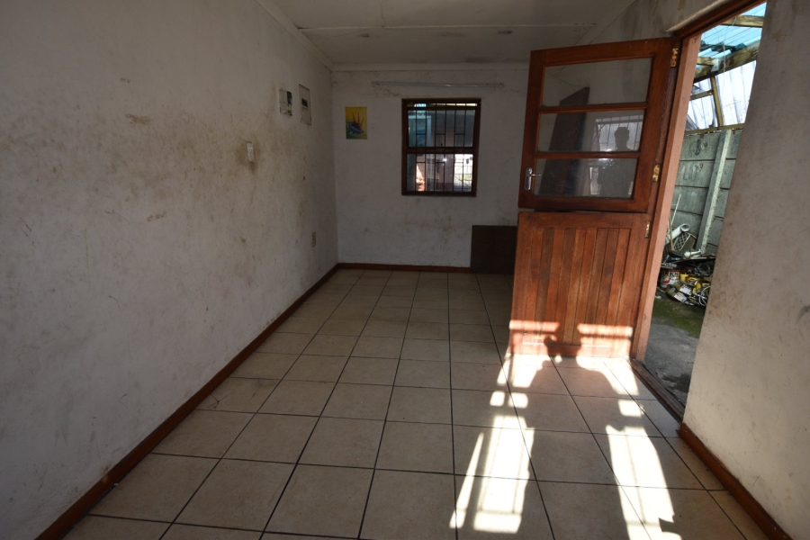 6 Bedroom Property for Sale in Norwood Western Cape